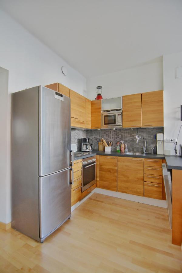 Homely - City Apartment 50M2 ヘルシンキ エクステリア 写真